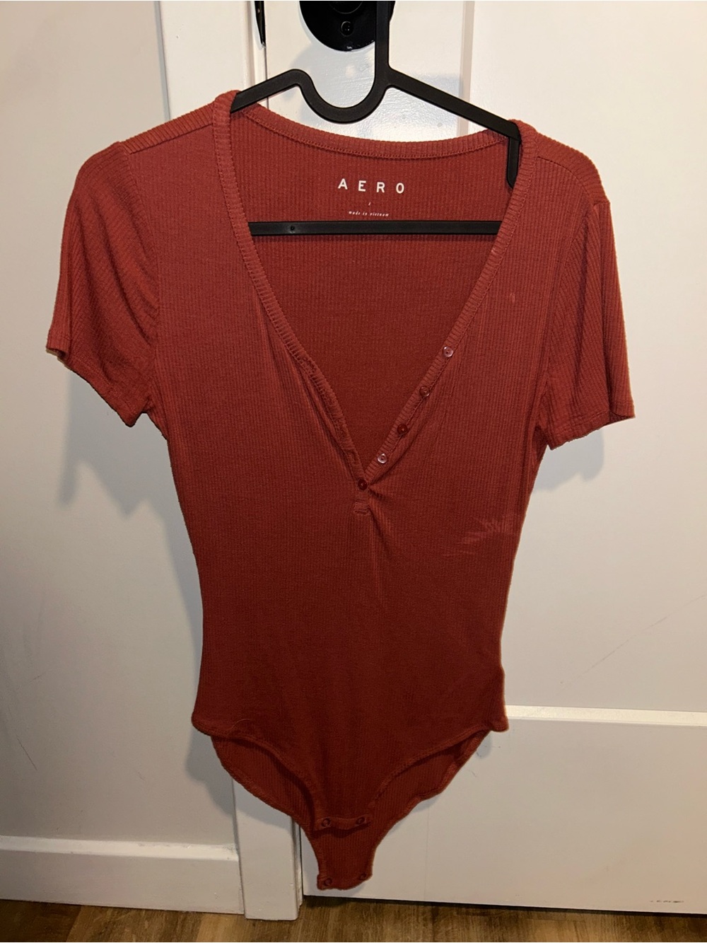 AERO Ribbed Button-Front Bodysuit - Rust